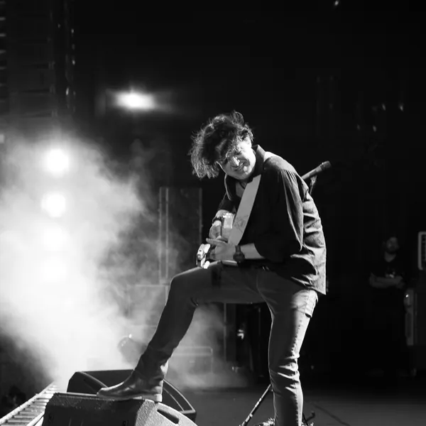 Yassir Chediak em apresentação ao vivo — foto 8
